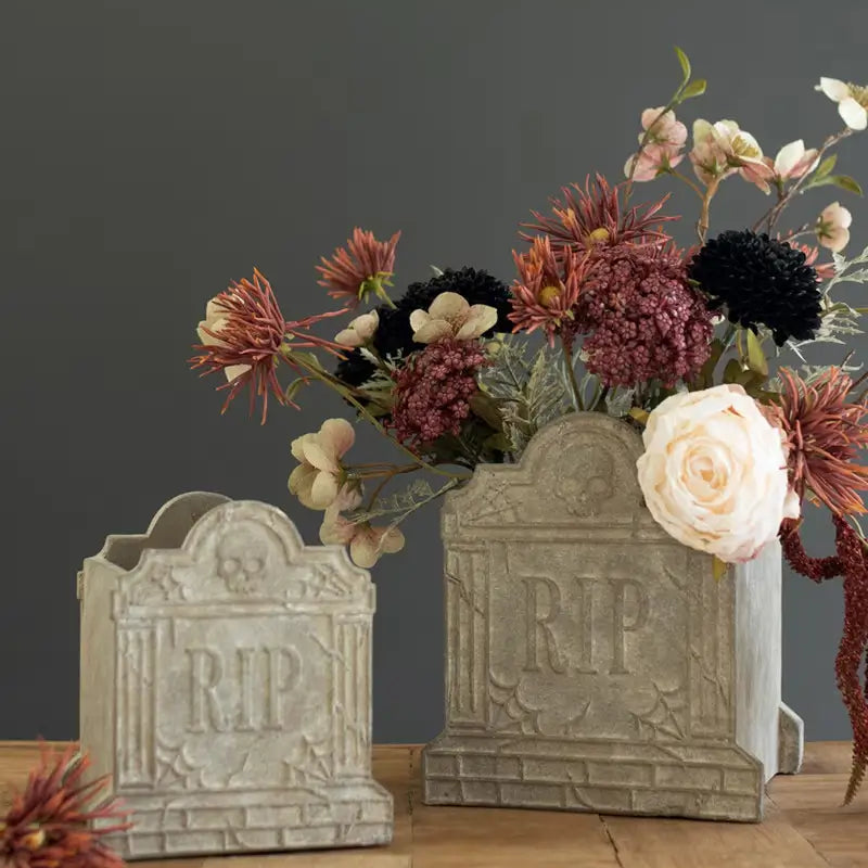 Halloween Cement Rip Vase Set