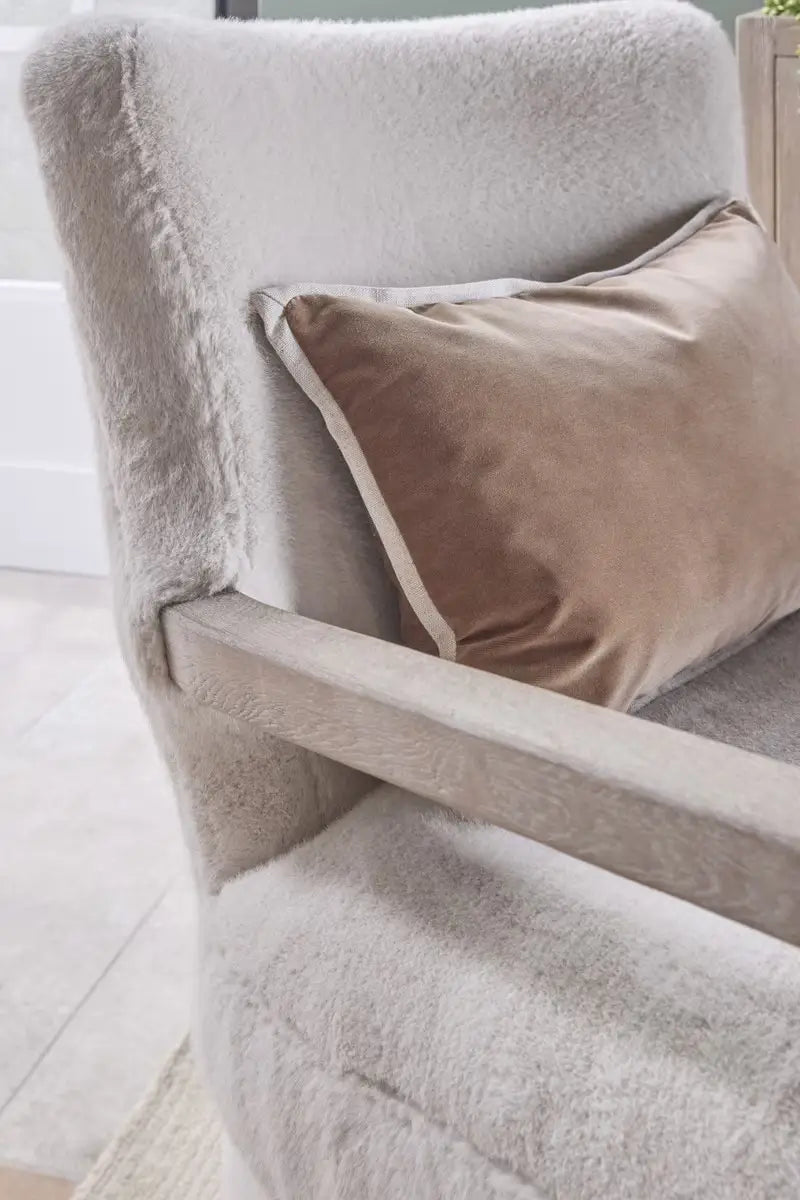 Calvin Club Chair