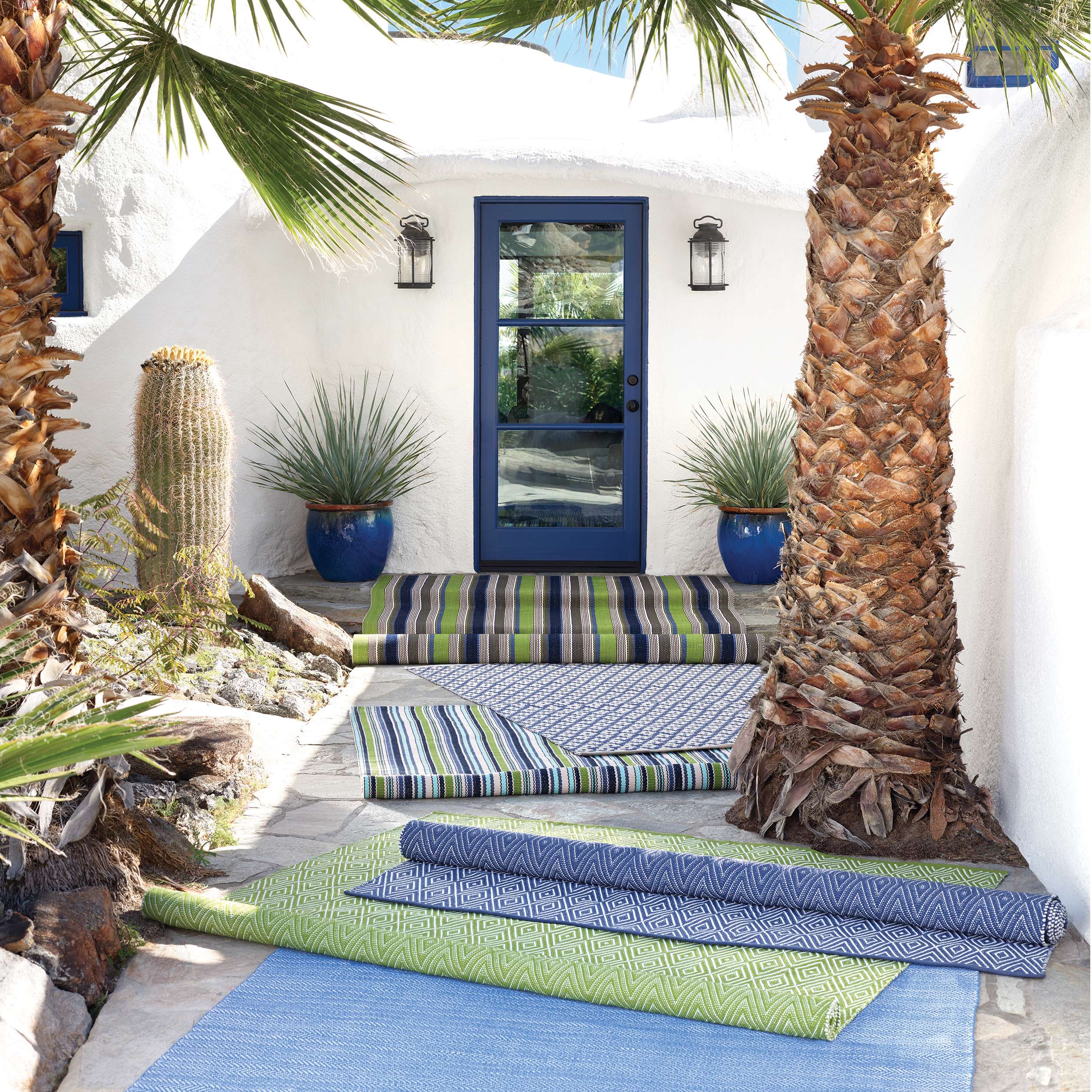 Dash & Albert Diamond Denim Indoor/Outdoor Rug