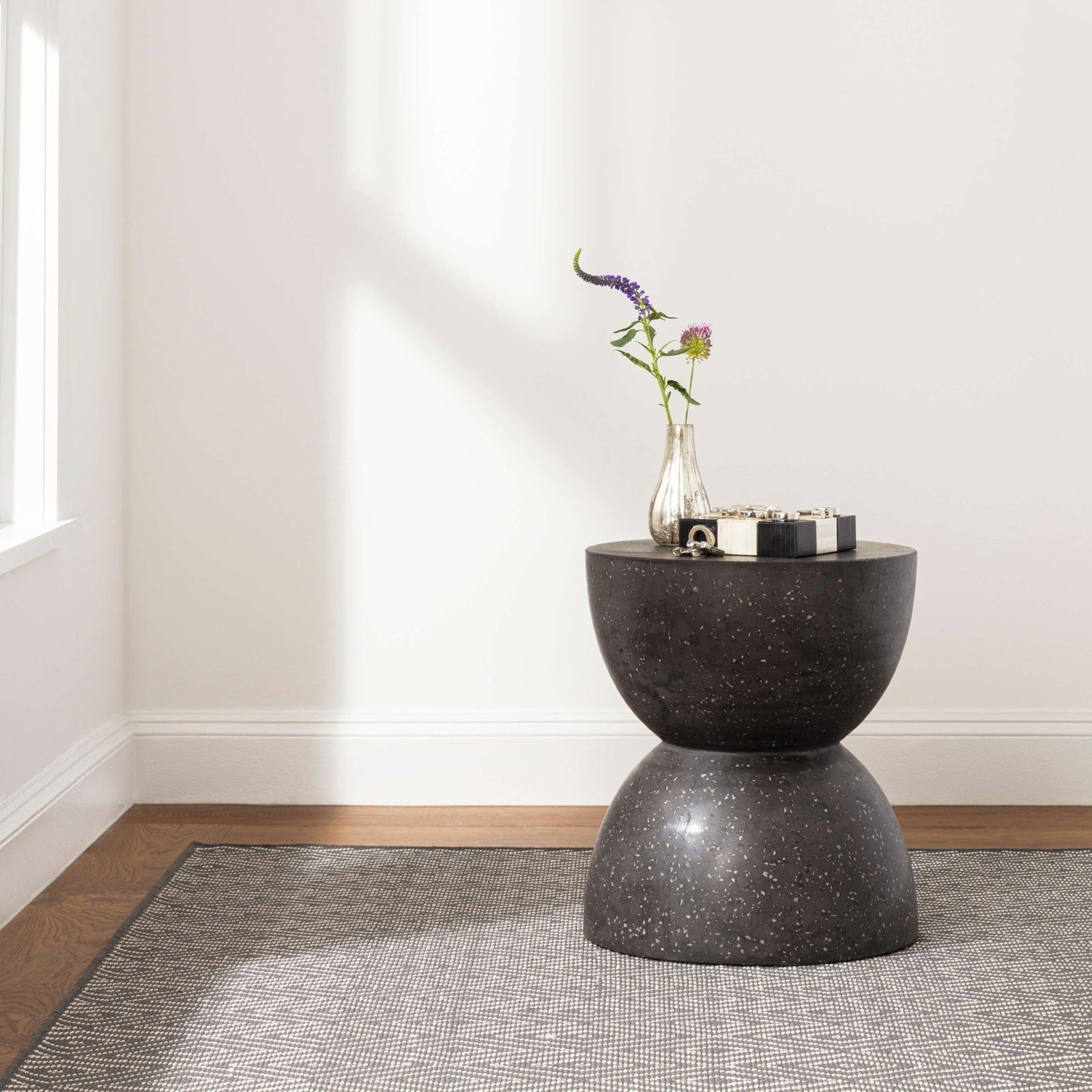 Dash & Albert Diamond Graphite Indoor/Outdoor Rug