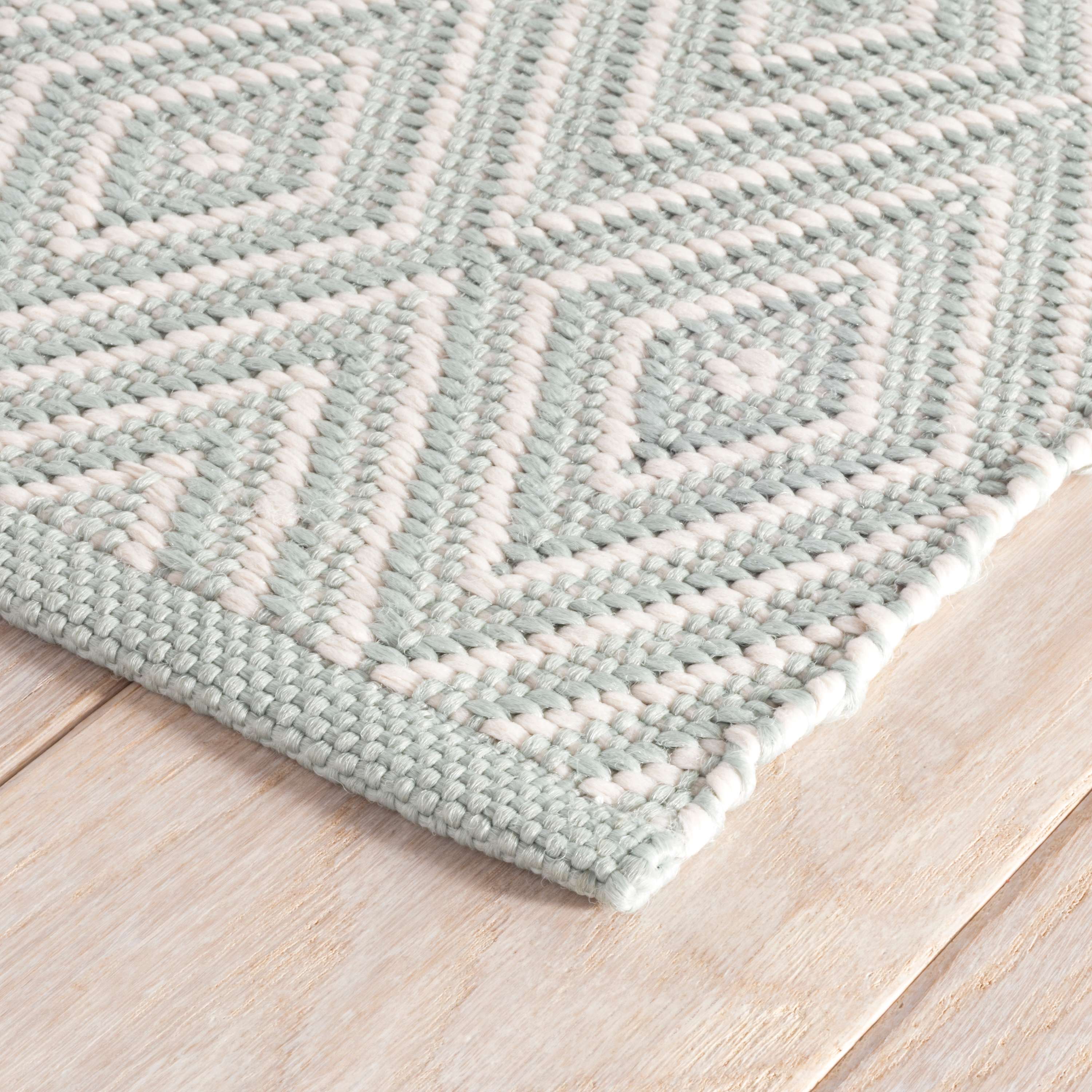 Dash & Albert Diamond Light Blue/Ivory Indoor/Outdoor Rug
