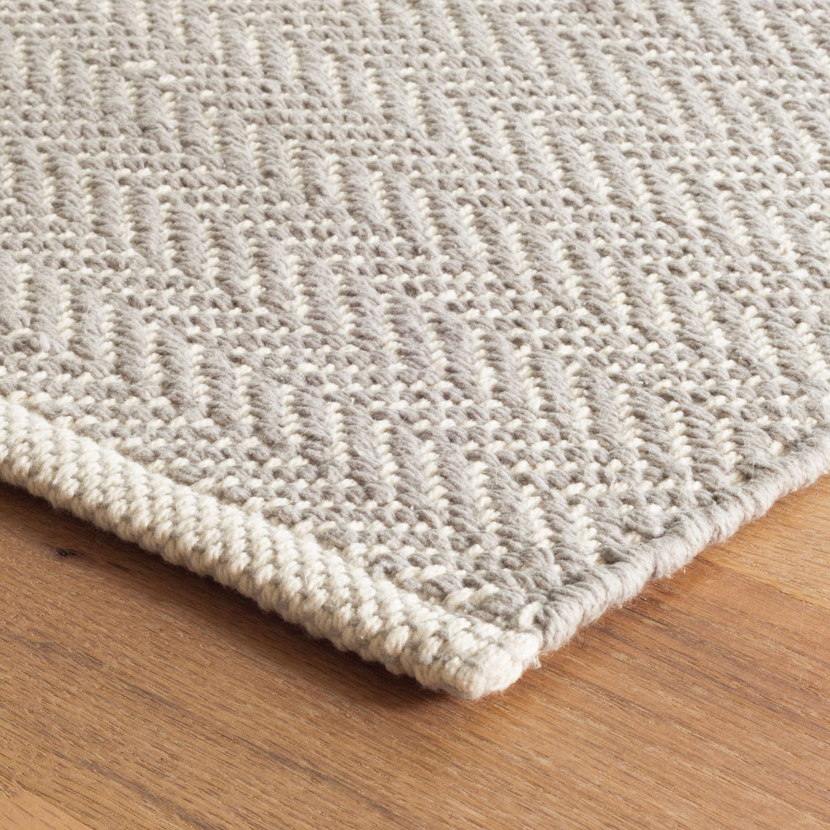 Dash & Albert Herringbone Dove Grey Woven Cotton Rug