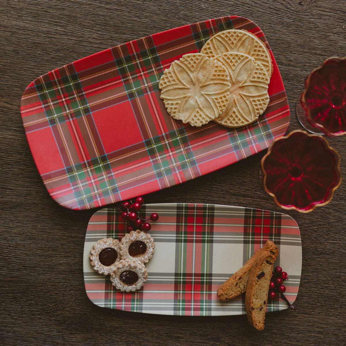 Red & White Plaid Stacking Melamine Tray Set