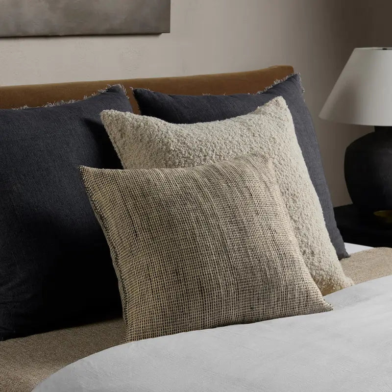 Jaipur Living Margosa Priangan Pillow