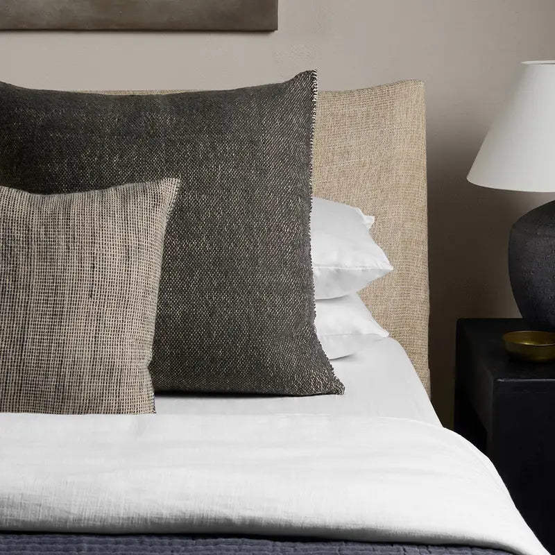 Jaipur Living Margosa Jirina Pillow