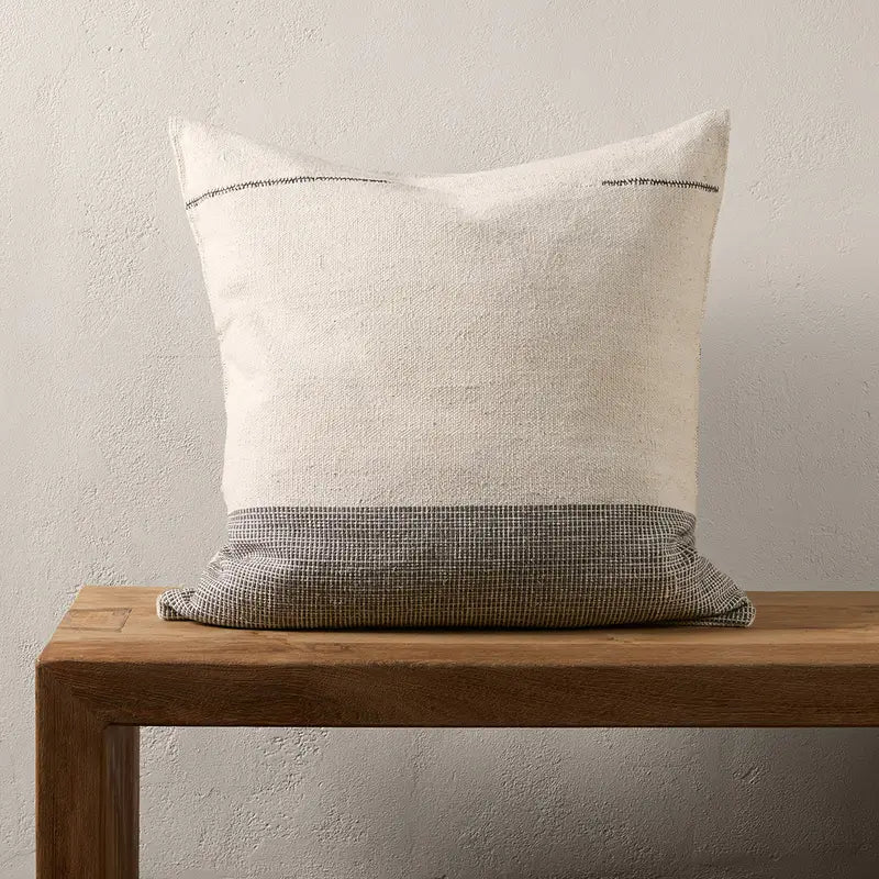 Jaipur Living Margosa Naenia Pillow