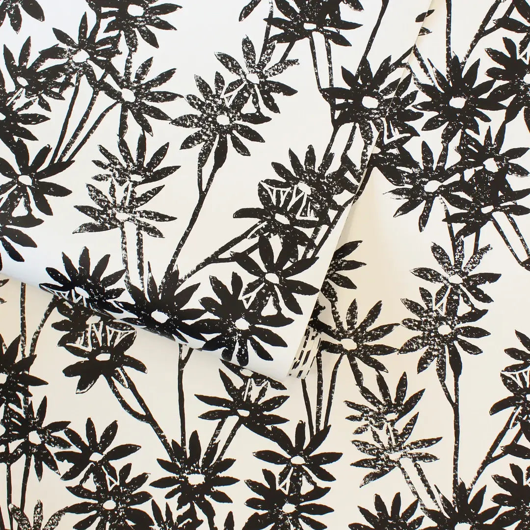 Daisy Bloom Peel & Stick Wallpaper