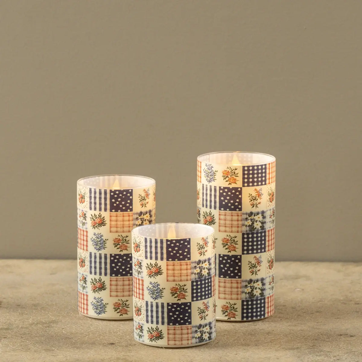 Patchwork Americana Glass 3D Flame Candle