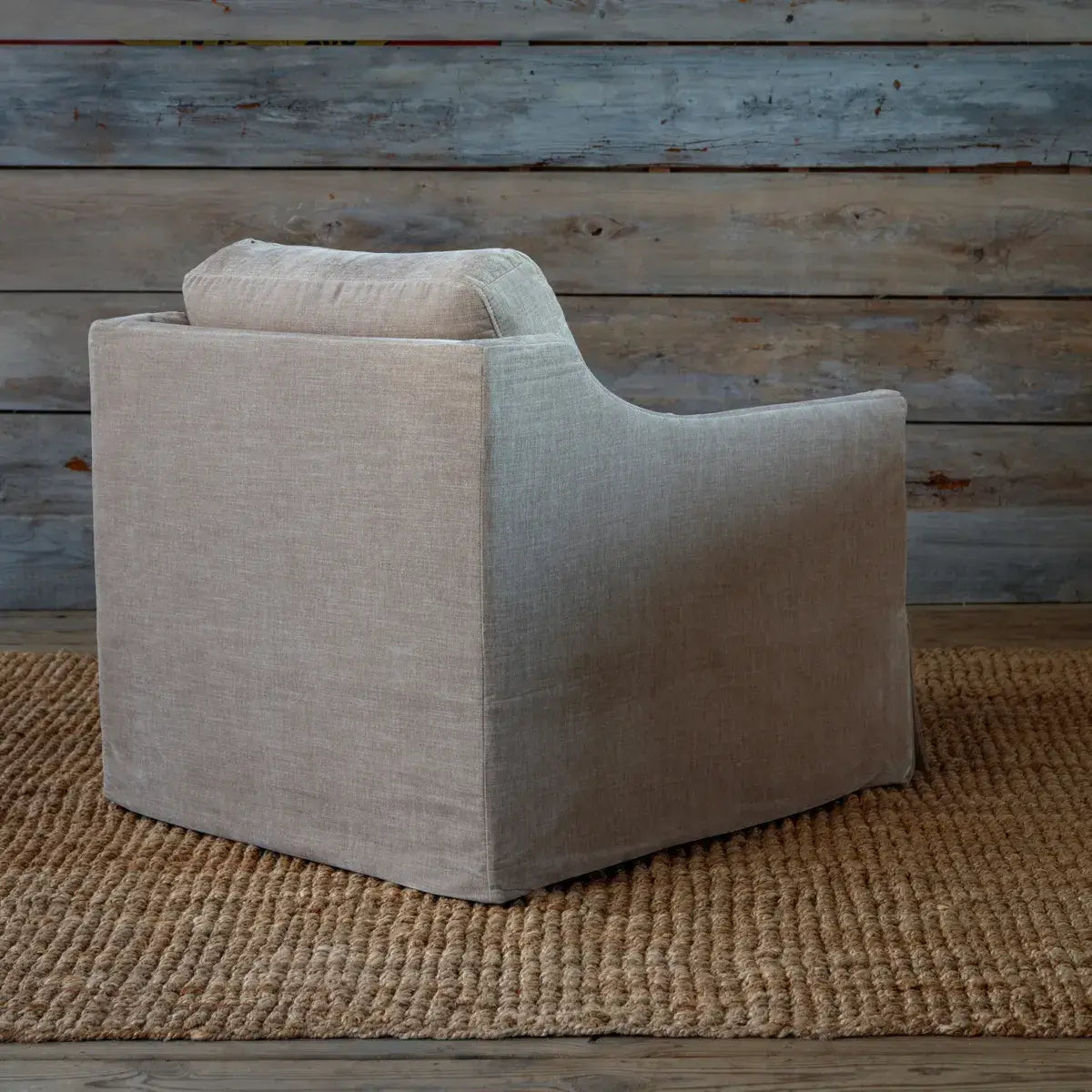 Sahara Vintage Velvet Madeline Swivel Chair