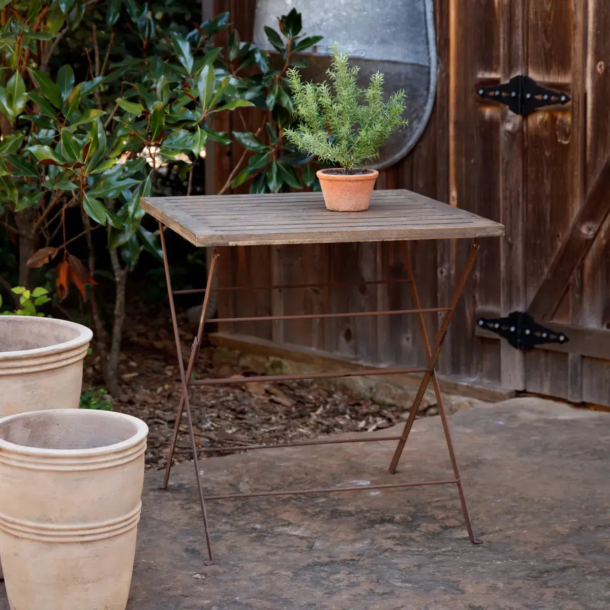 Sonoma Wood & Iron Bistro