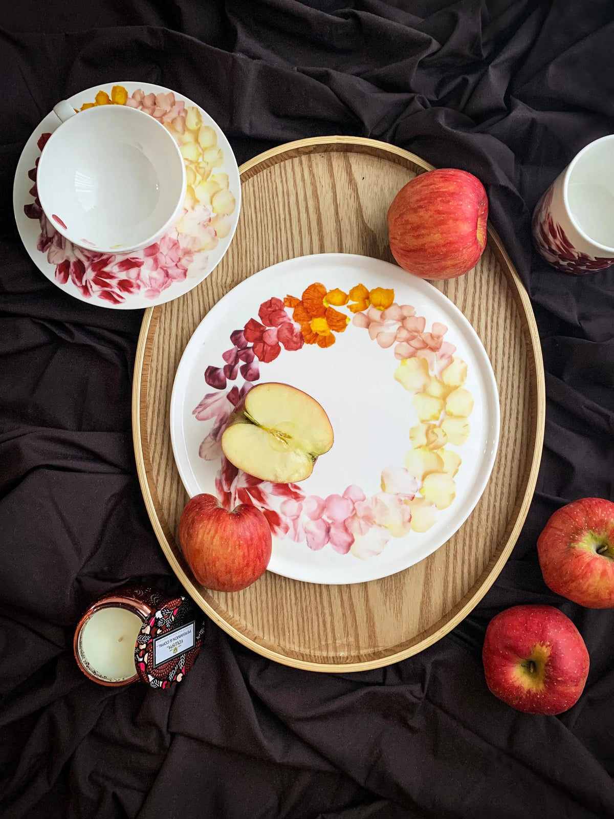 Petals 10" Dinner Plate