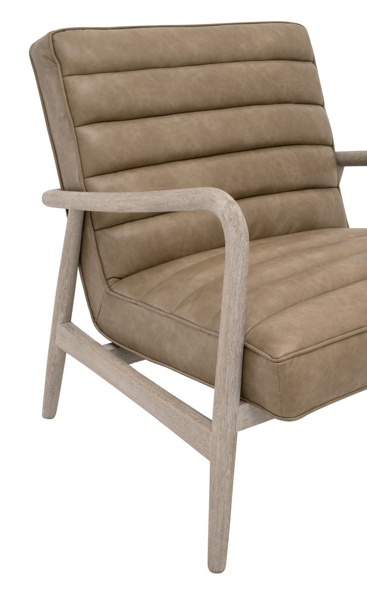 https://www.essentialsforliving.com/Item%20Images/Tahoe%20Club%20Chair%20-%20Ivanhoe%20Toast%20Natural%20Gray_2-02.jpg?resizeid=12&resizeh=1200&resizew=1200