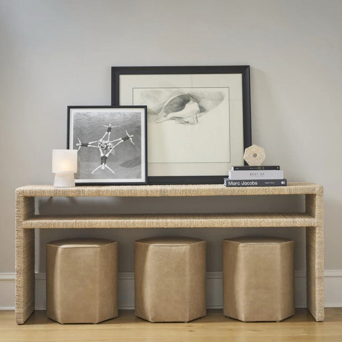 Oasis Abaca Console