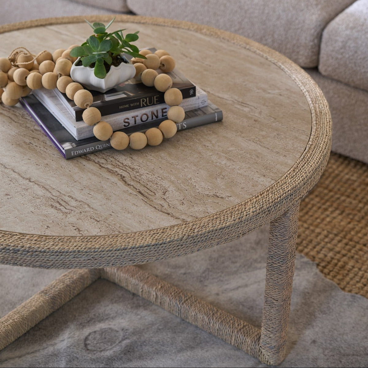 https://www.viewmastercms.com/assets/VMAPP_Universal_Furniture/image/ic/orig/U533831_RS.jpg
