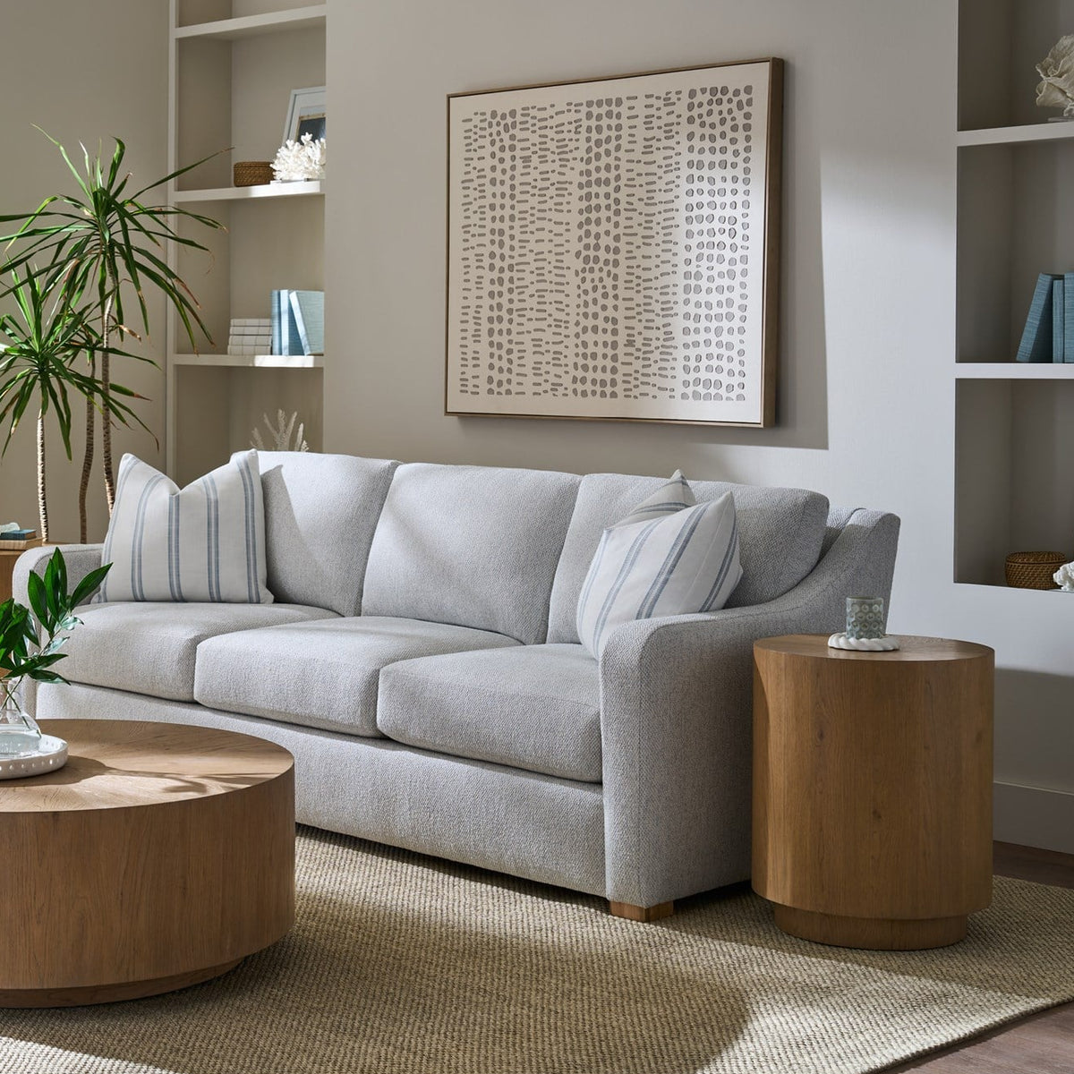 https://www.viewmastercms.com/assets/VMAPP_Universal_Furniture/image/ic/orig/U58350518451_U583507_U330818_U330825_RS_VM.jpg