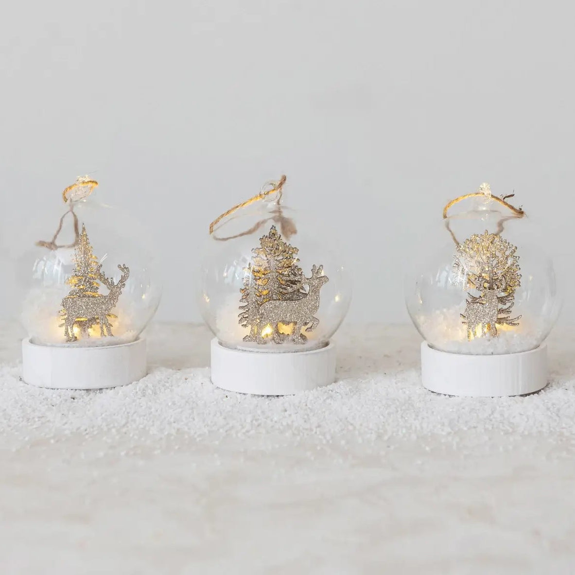 Snow Globe Ornament With Glitter Set