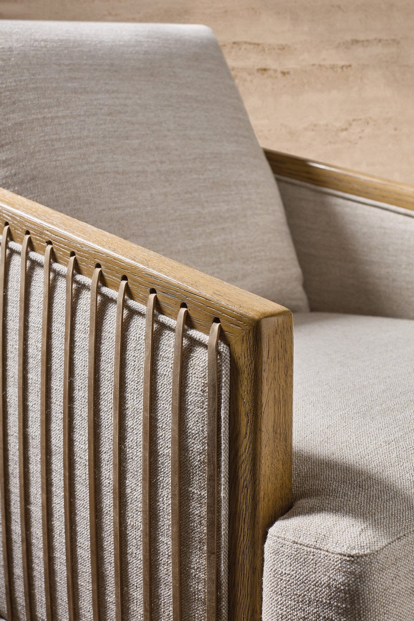 Enveyed Stationary Chair