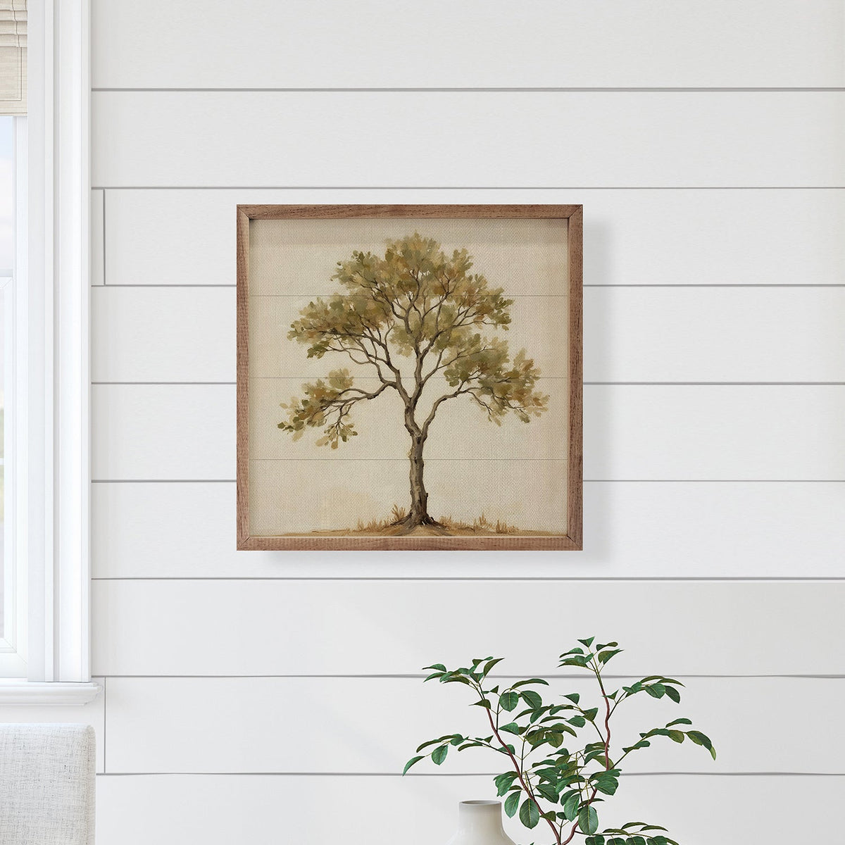 Vintage Solo Tree Wood Framed Print