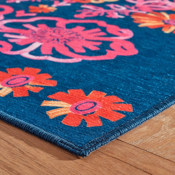 Graphic Gerbera Machine Washable Rug