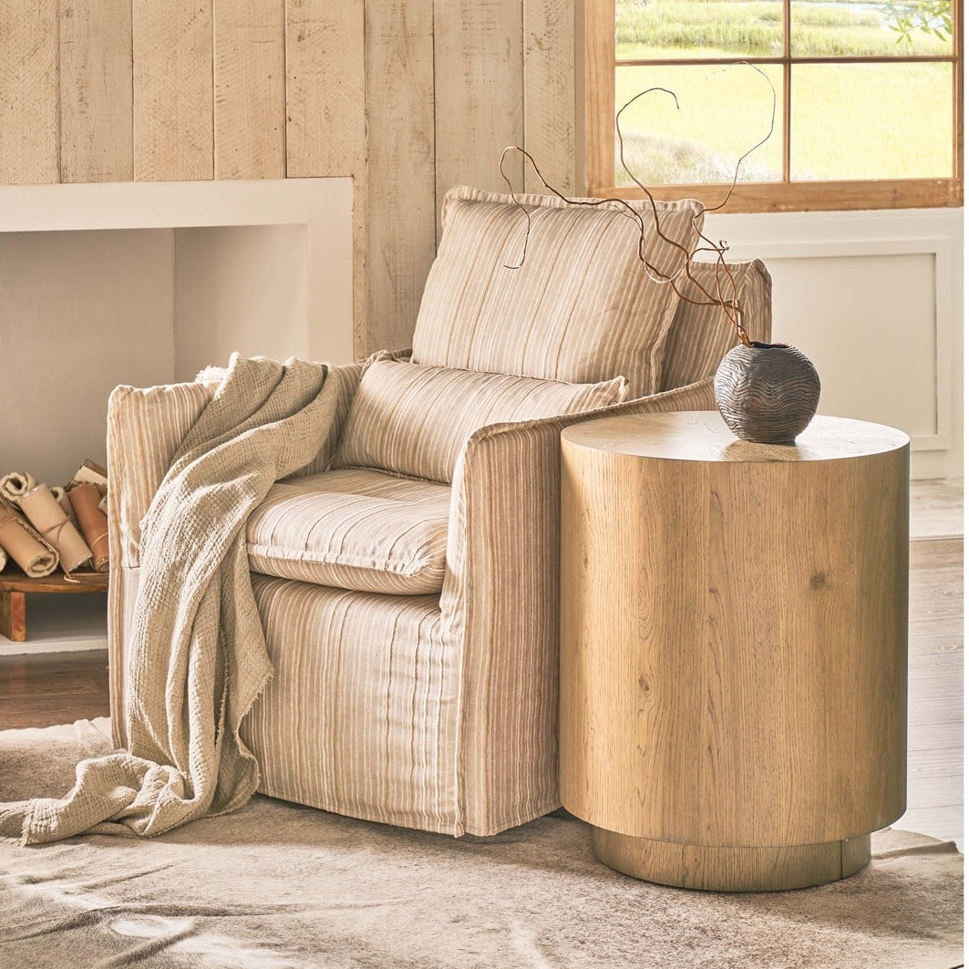 https://www.viewmastercms.com/assets/VMAPP_Universal_Furniture/image/ic/orig/rrd%20U330825_RS.jpg