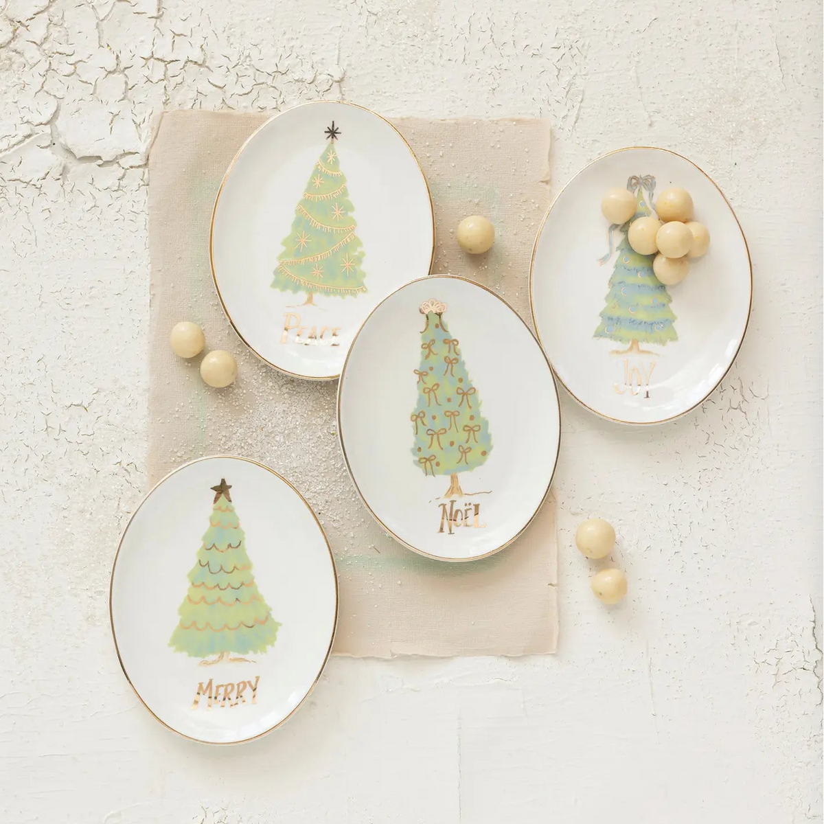 Christmas Tree Oval Stoneware Dish Set