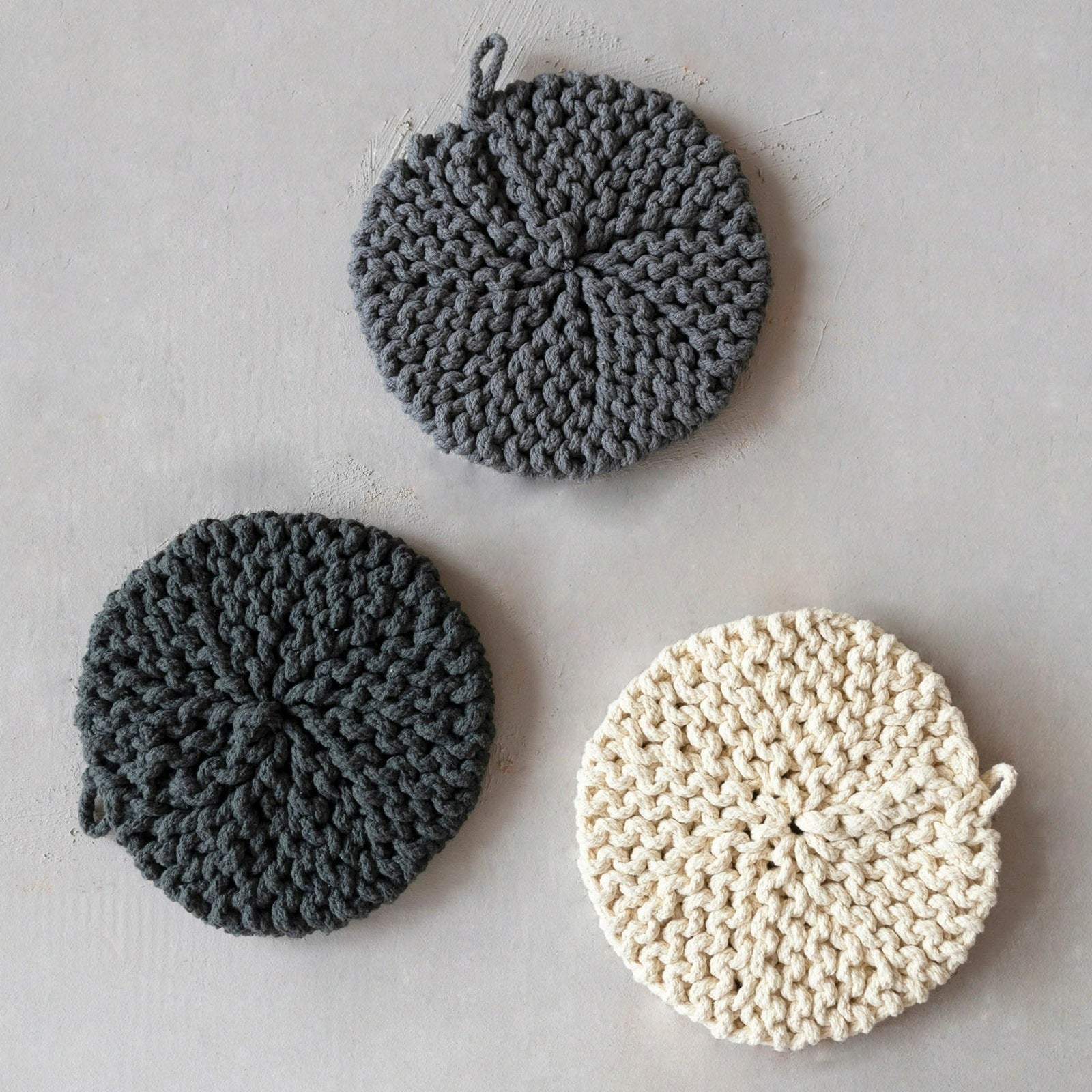 Crocheted Round Pot Holder Neutral