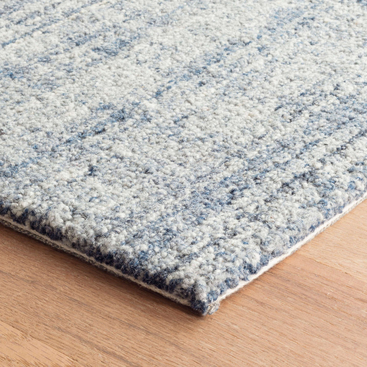 Dash & Albert Harris Blue/Ivory Micro Hooked Wool Rug A Cottage in