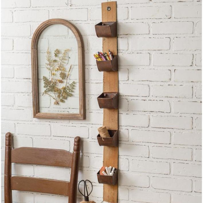 Hanging Utility Belt With Metal Pockets