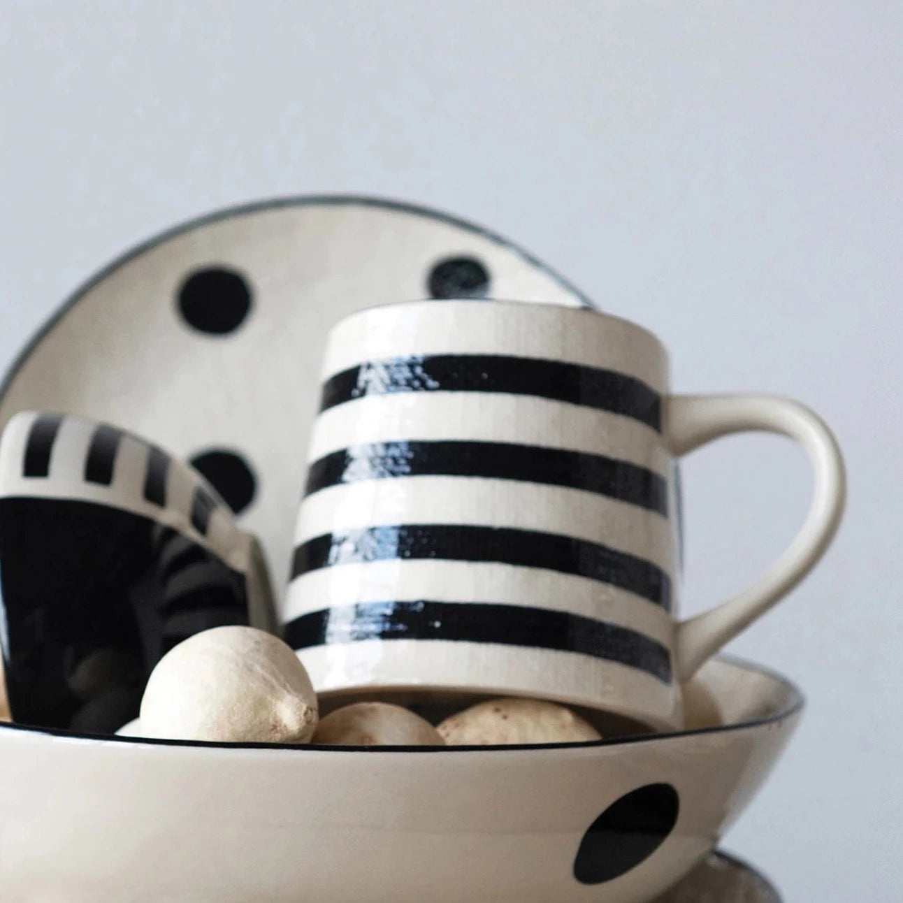 Linen Texture Black & White Mug
