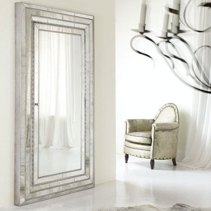 Melange Glamour Floor Mirror With Jewelry Storage