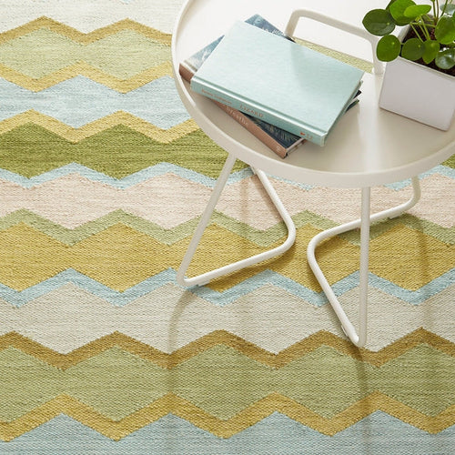 Safety Custom Rugs Safety Net Green Handwoven Indoor/Outdoor Rug