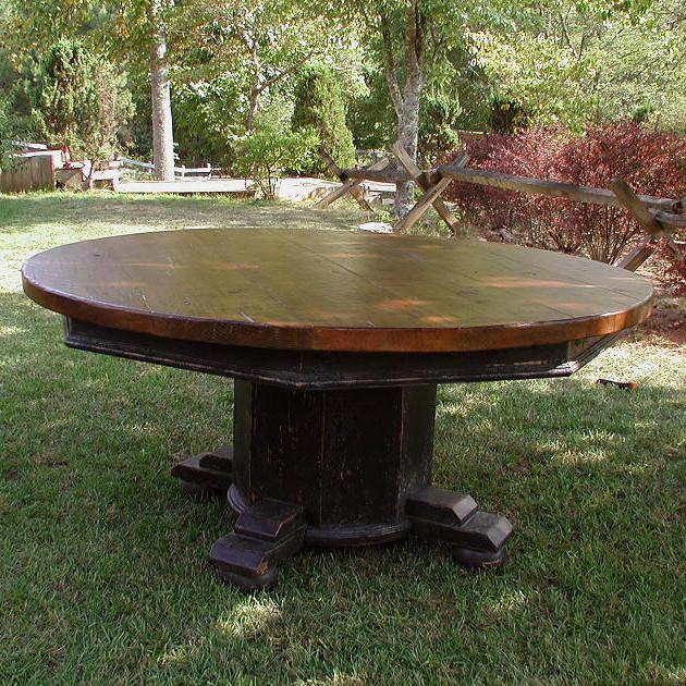 The Cottage Round Pedestal Table