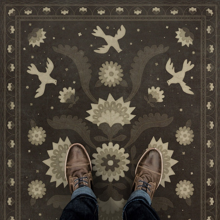 Williamsburg Applique Stitches Of The Hours Vinyl Floor Cloth
