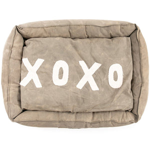 XOXO Washed Canvas Pet Bed